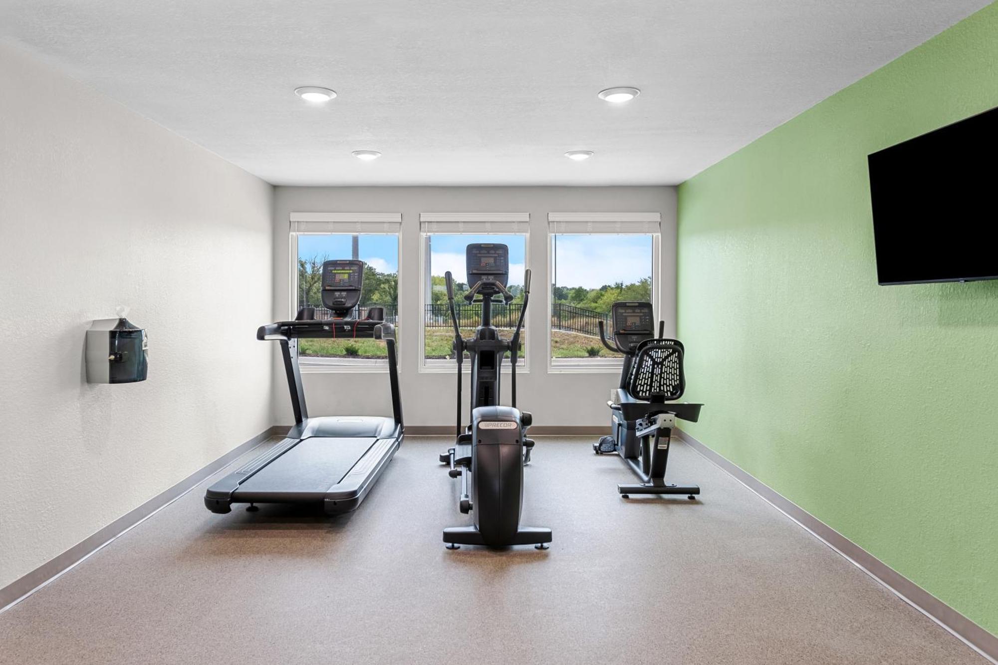 Woodspring Suites Kansas City Airport Екстер'єр фото